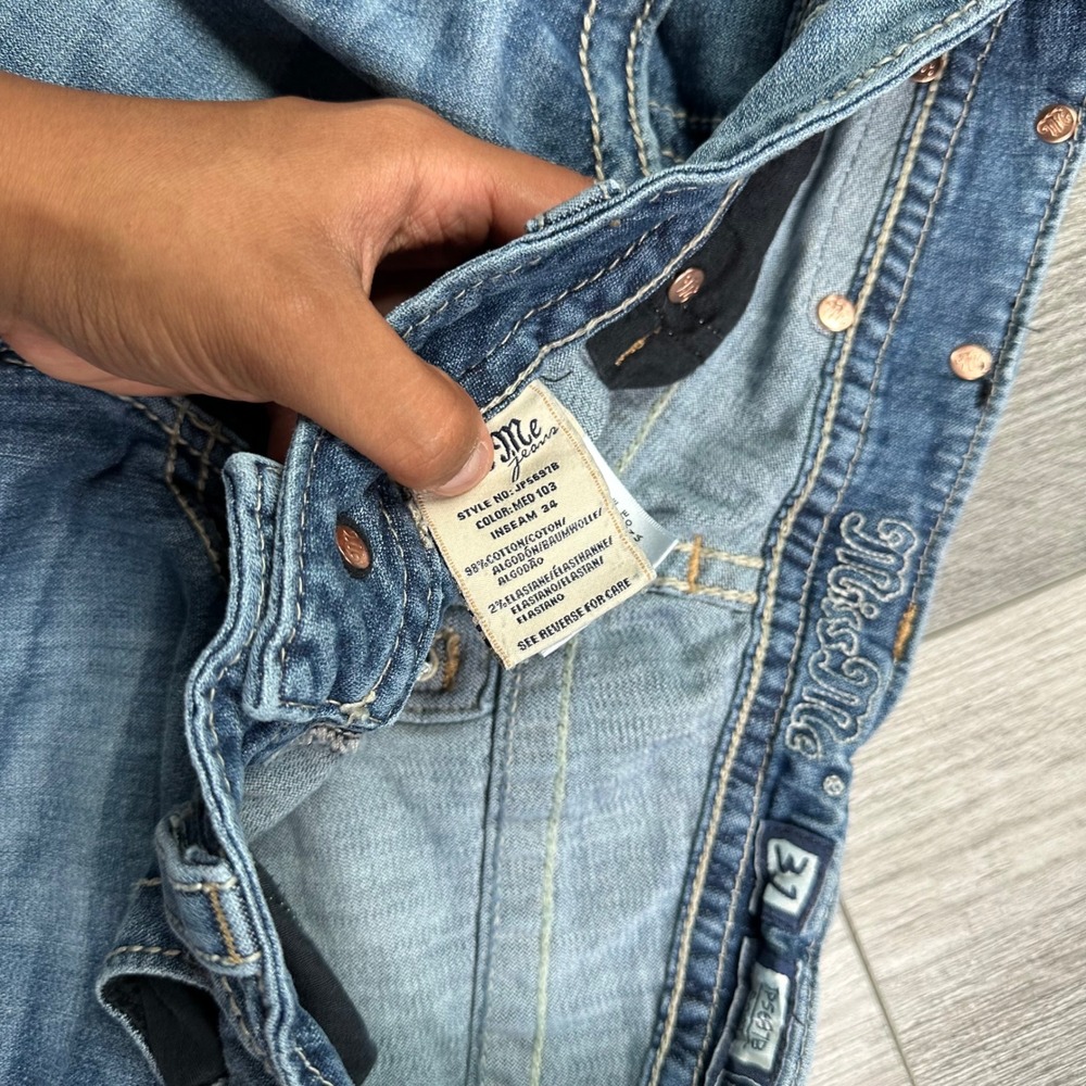 Miss Me Bootcut Jeans Size 31 Embellished Cross Pockets Medium Wash Y2K lowrise - Picture 6 of 8